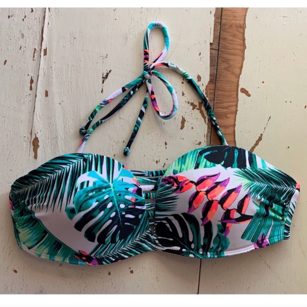 NB : tropical bikini top